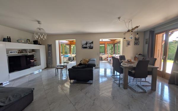 Maison à vendre    7 pièces • 145 m2 Rumilly
