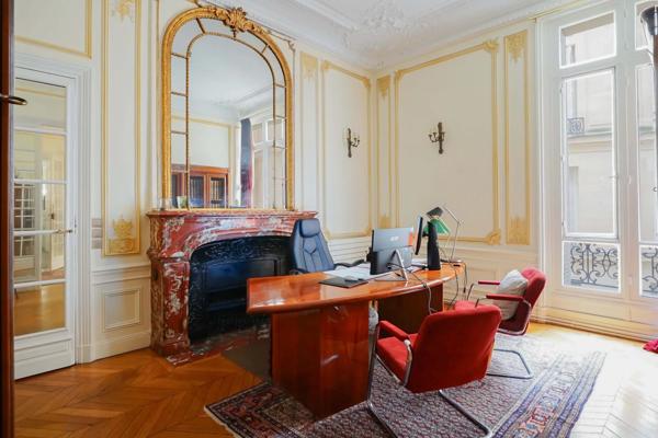 Appartement Paris 16e - IENA / PLACE DES ETATS-UNIS