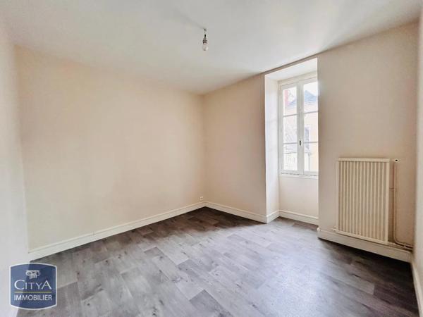 Appartement à louer 3 pièces 58.16m² Laval (53000)
