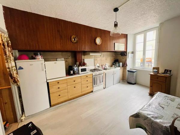Vente Maison de village 5 pièces 97 m2 à Saint-Jean-du-Bruel