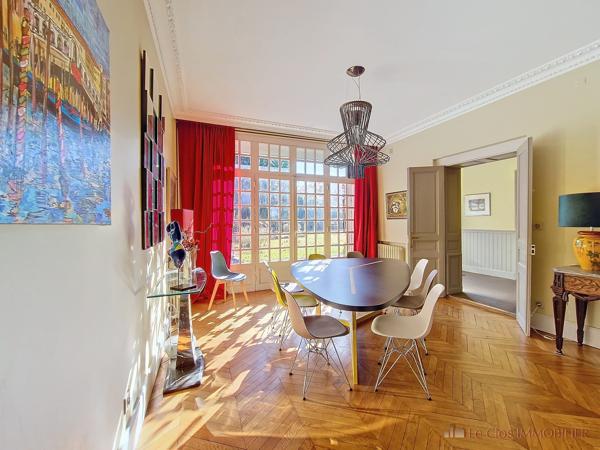 Vente maison 12 pièces 460.00 m², 31620