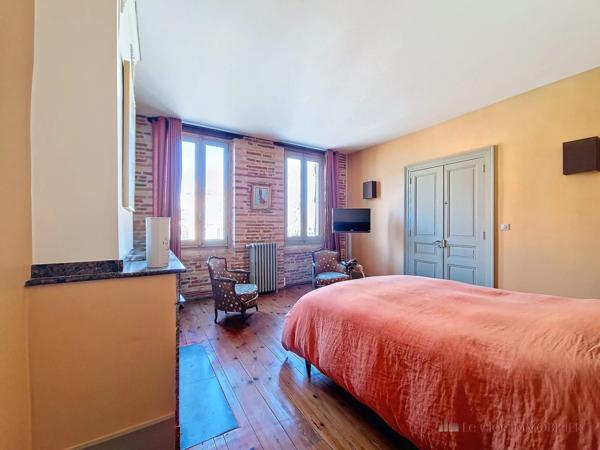Vente maison 12 pièces 460.00 m², 31620