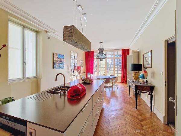 Vente maison 12 pièces 460.00 m², 31620