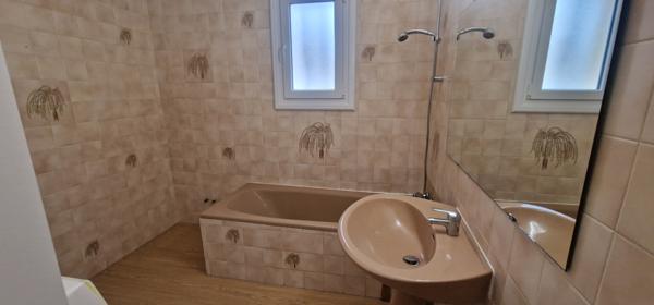 Narbonne (11100) Maison familiale rénovée 4 chambres à Narbonne