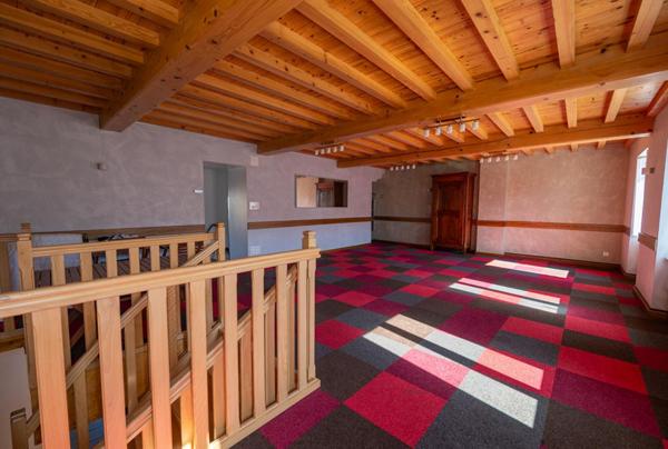 immeuble de caractère de 270 m² au coeur d'un village dynamique