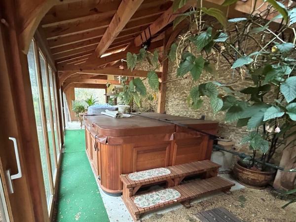 A vendre Demeure de prestige Villeneuve De Marsan - Mont de Marsan - 6 chambres parc arboré piscine