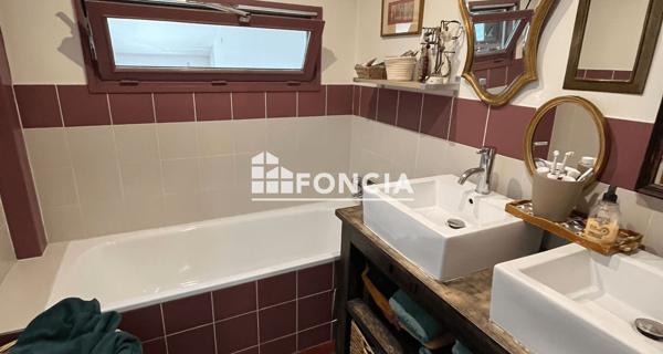 À vendre Maison 4 pièces 132.7 m² - Rivières 81600