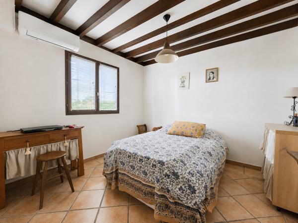 Maison
         5 pièces
        - 112 m² Bien prestige 424 000 € *