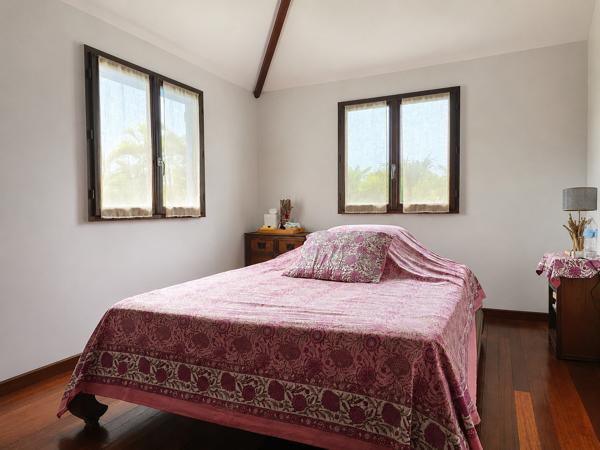 Maison
         5 pièces
        - 112 m² Bien prestige 424 000 € *