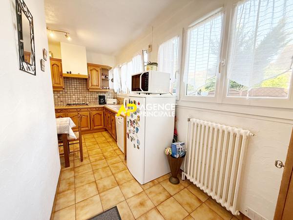 Maison Argenteuil Marché des Coteaux 5 pièce(s) 3 chambres €345 000 ** - Référence 4532