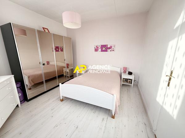 Maison Argenteuil Marché des Coteaux 5 pièce(s) 3 chambres €345 000 ** - Référence 4532