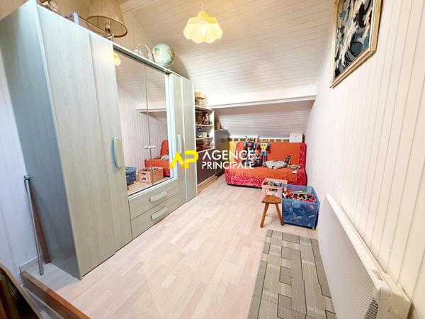 Maison Argenteuil Marché des Coteaux 5 pièce(s) 3 chambres €345 000 ** - Référence 4532