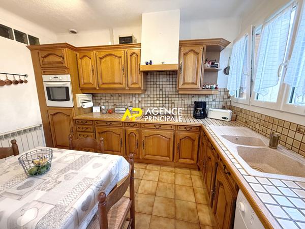Maison Argenteuil Marché des Coteaux 5 pièce(s) 3 chambres €345 000 ** - Référence 4532