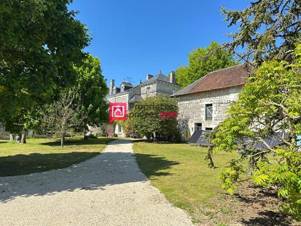 Maison Chinon 5 pièce(s) 190 m2
