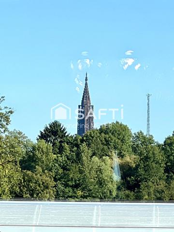 Bel appartement 3 chambres, balcon, parking, cave