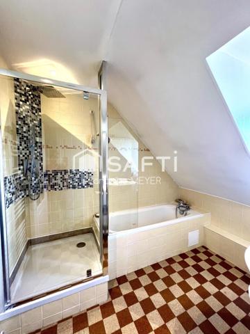 Bel appartement 3 chambres, balcon, parking, cave