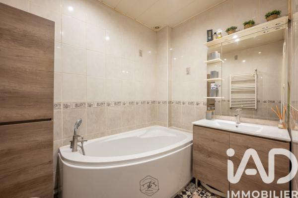 Appartement à vendre 4 pièces 92 m² Amnéville