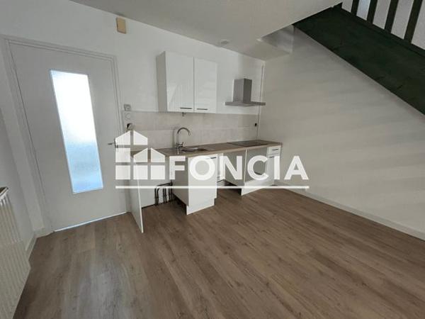 Location Appartement 4 pièces 73.3 m² - 50 RUE MULSANT Roanne 42300