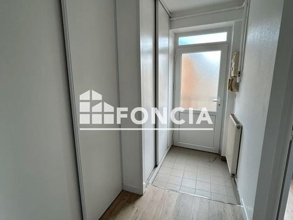 Location Appartement 4 pièces 73.3 m² - 50 RUE MULSANT Roanne 42300