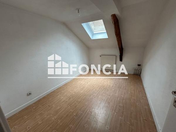 Location Appartement 4 pièces 73.3 m² - 50 RUE MULSANT Roanne 42300