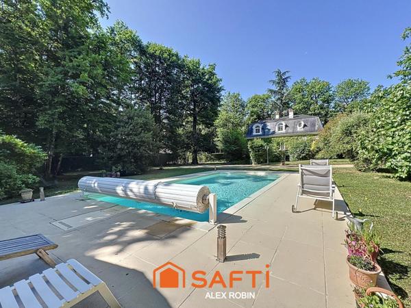 Magnifique Mansart dans un cadre calme et appaisant