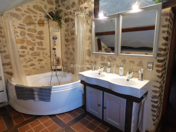 Vente Propriété 8 pièces 133 m2 à Semur-en-Auxois