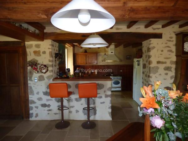 Vente Propriété 8 pièces 133 m2 à Semur-en-Auxois