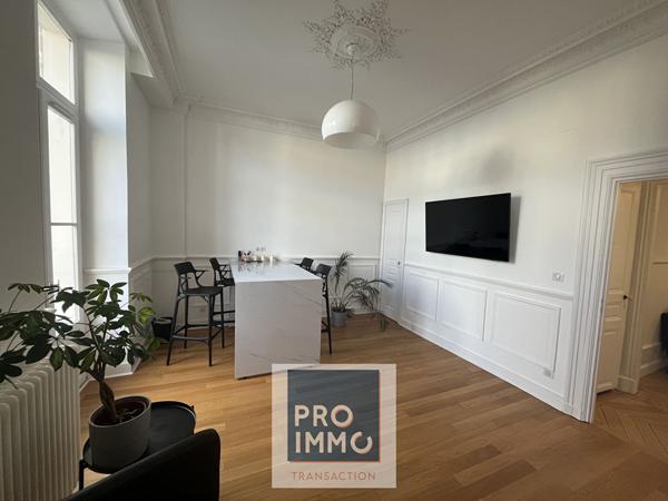 Bureaux d'Exception Hyper centre Quartier Blatin 180 m² - Pro Immo