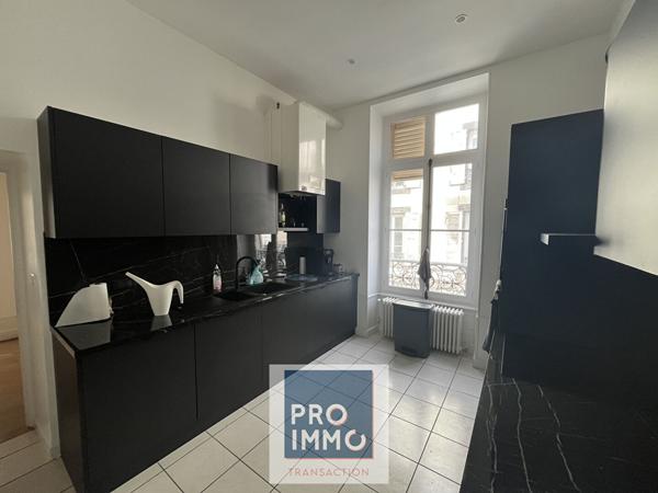 Bureaux d'Exception Hyper centre Quartier Blatin 180 m² - Pro Immo