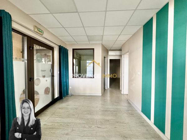 Salon-de-Provence (13300) SALON-DE-PROVENCE – CENTRE-VILLE – LOCAL PROFESSIONNEL OU COMMERCIAL À LOUER