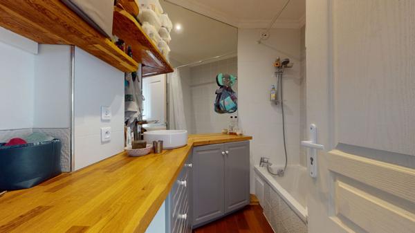 Appartement 4 pièces 63.95 m2
