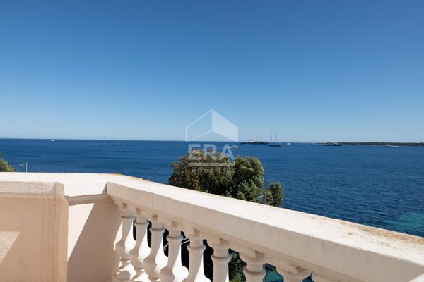 Villa années 30'  les pieds dans l'eau - Cannes Basse Californie-