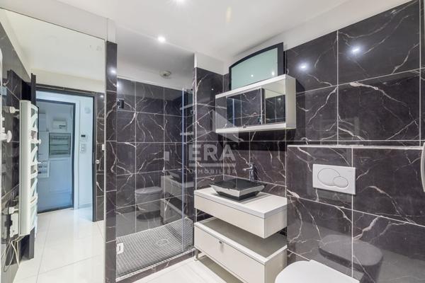 Villa années 30'  les pieds dans l'eau - Cannes Basse Californie-