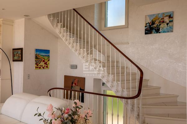 Villa années 30'  les pieds dans l'eau - Cannes Basse Californie-
