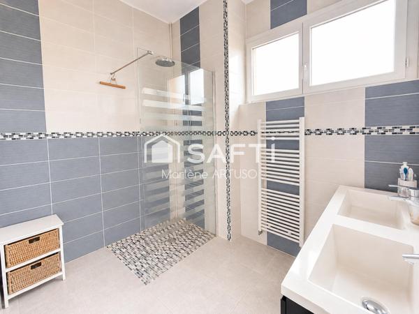 VERNIOLLE Maison 130 m²  3 chambres  Piscine + Maison T2 de 47 m² louée