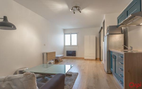 Appartement à louer    1 pièce • 24,07 m2 Saint-Michel-sur-Orge