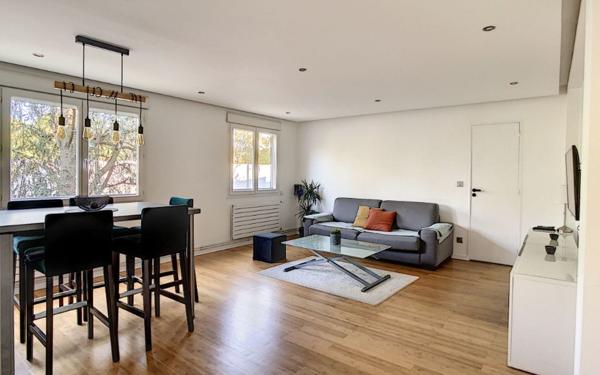 Appartement à louer    2 pièces •  Saint-Maur-des-Fossés