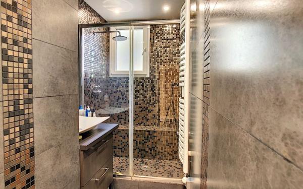 Appartement à louer    2 pièces •  Saint-Maur-des-Fossés