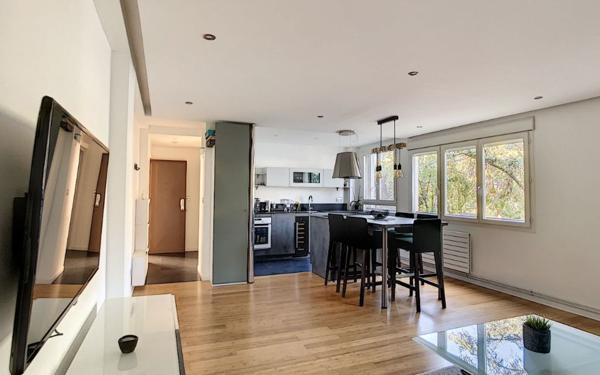 Appartement à louer    2 pièces •  Saint-Maur-des-Fossés