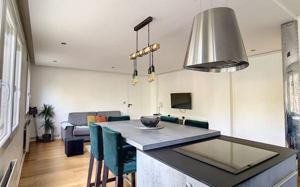 Appartement à louer    2 pièces •  Saint-Maur-des-Fossés