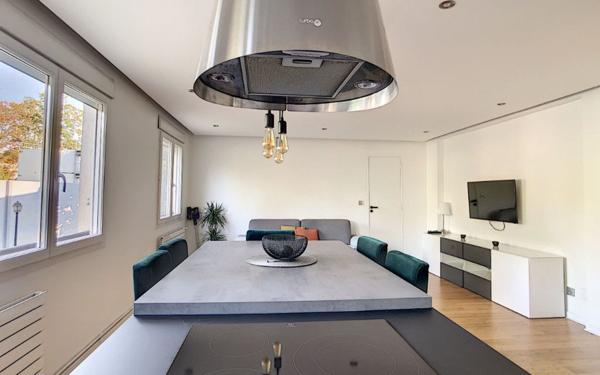 Appartement à louer    2 pièces •  Saint-Maur-des-Fossés