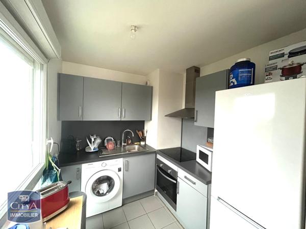 Appartement à louer 3 pièces 59.79m² Croix (59170)