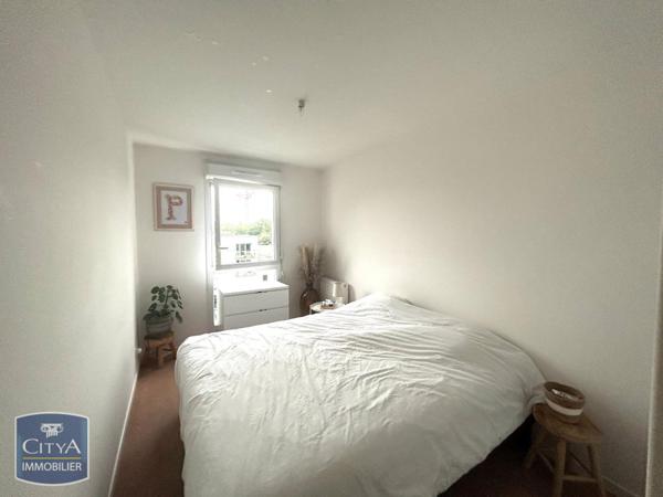 Appartement à louer 3 pièces 59.79m² Croix (59170)