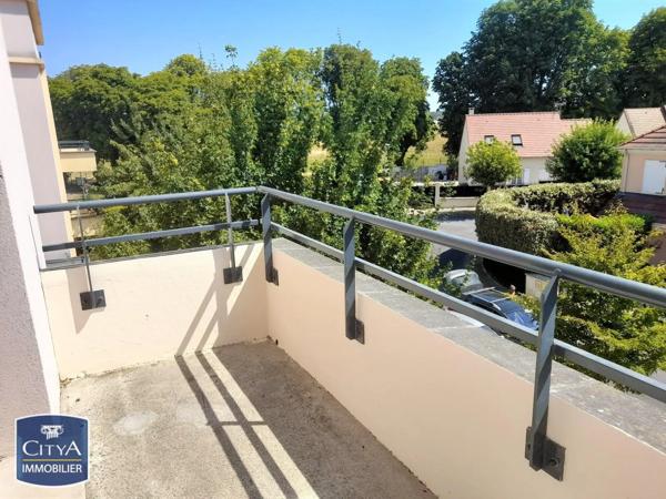 Appartement à louer 2 pièces 44.35m² Saint-Maximin (60740)