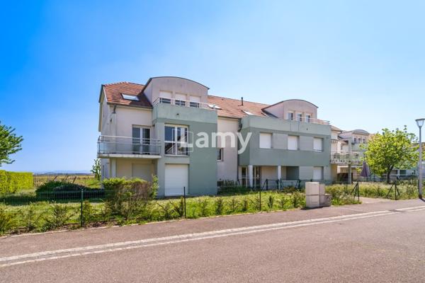 F2 avec balcon et garage