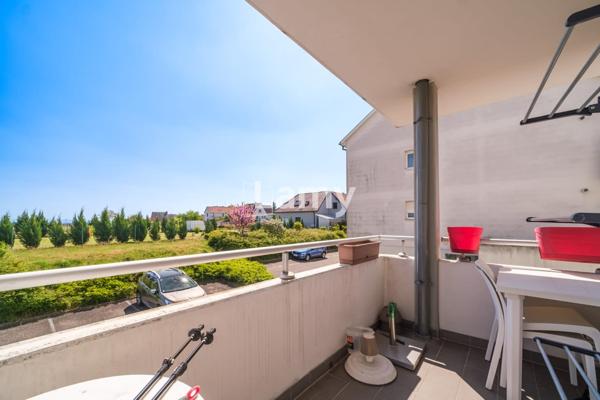 F2 avec balcon et garage