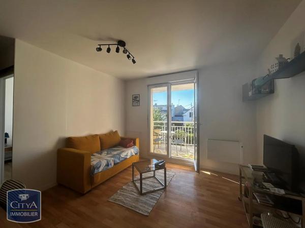 Appartement à louer 2 pièces 33.7m² Chartres (28000)