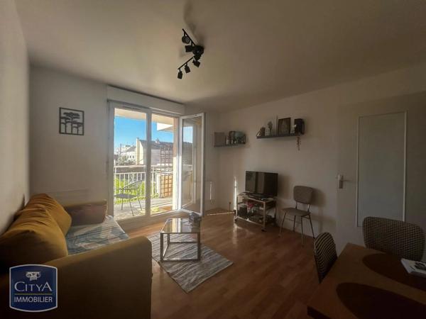 Appartement à louer 2 pièces 33.7m² Chartres (28000)