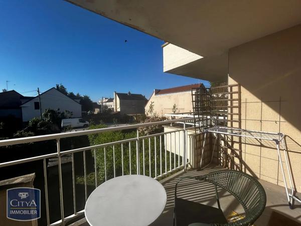 Appartement à louer 2 pièces 33.7m² Chartres (28000)