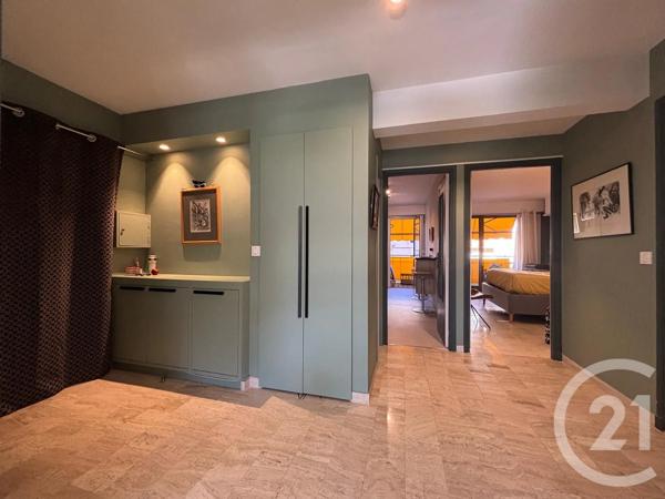 Appartement F3 à vendre  3 pièces - 83,04 m 2   LE CANNET  - 06